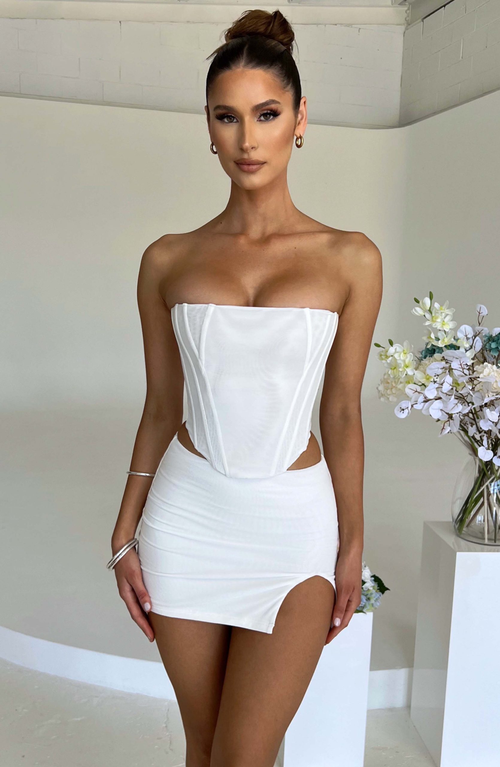 alina-mini-skirt-white-skirt-babyboo-fashion-30087973863487